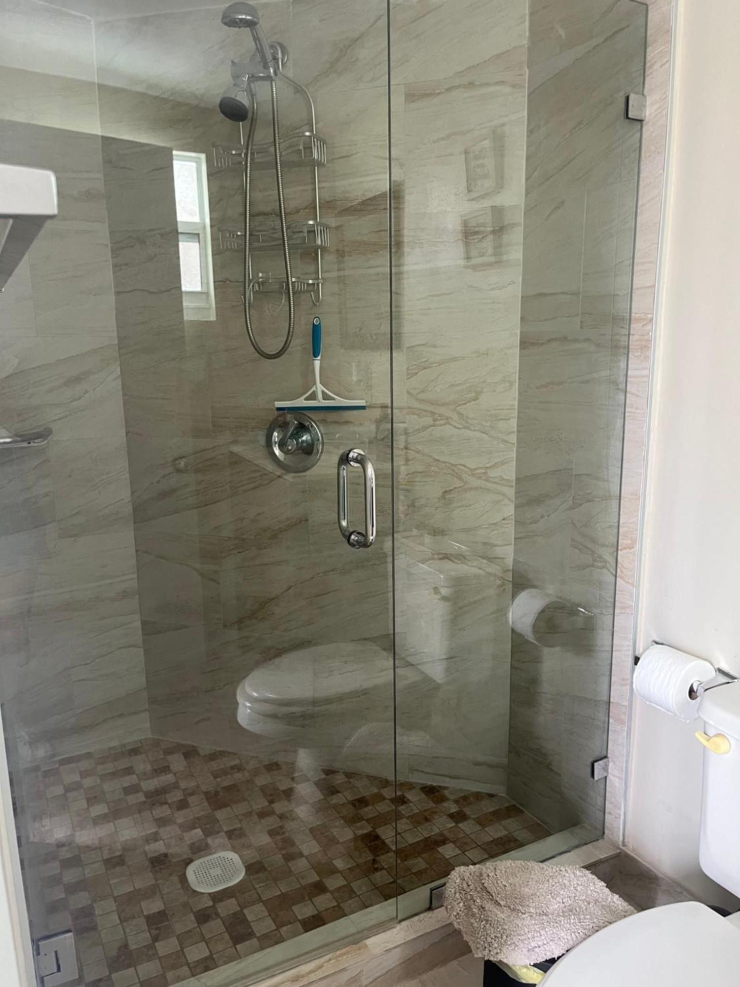 Habitacion Luminosa Y Acogedora. Hollywood Dış mekan fotoğraf