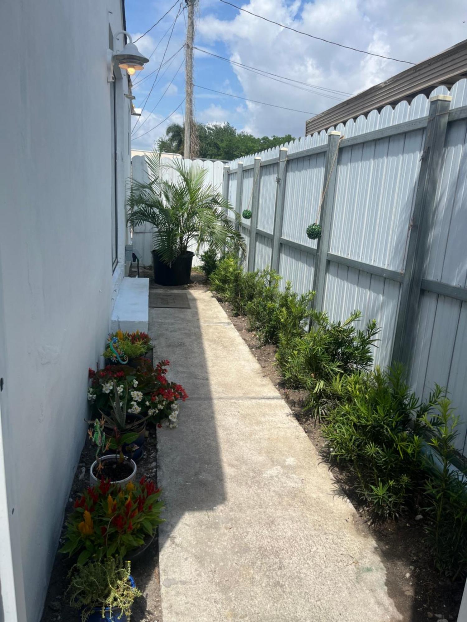 Habitacion Luminosa Y Acogedora. Hollywood Dış mekan fotoğraf